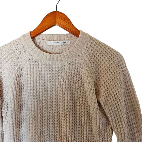 Altar'd state Alice Chenille Sweater Pearl Color XS NWT Super Soft Comfy - Picture 10 of 10